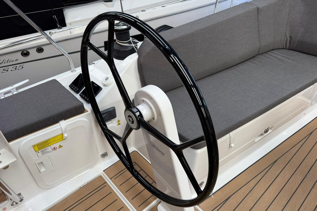 2024 Hanse 360