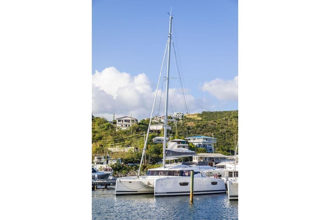 2022 Fountaine Pajot Elba 45 Catamaran