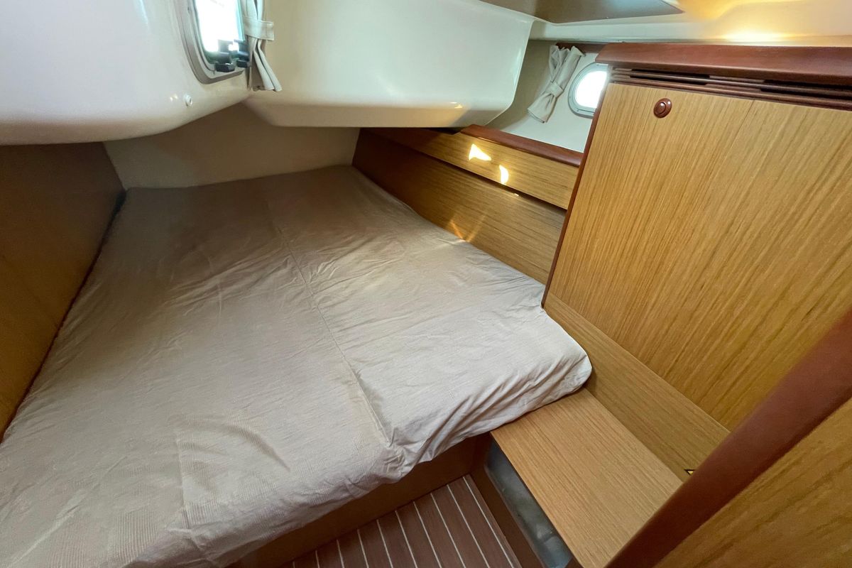 2008 Jeanneau Sun Odyssey 45 for sale in Toulon, Var, France 45 ft