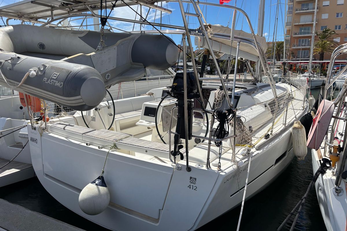2021 Dufour 412