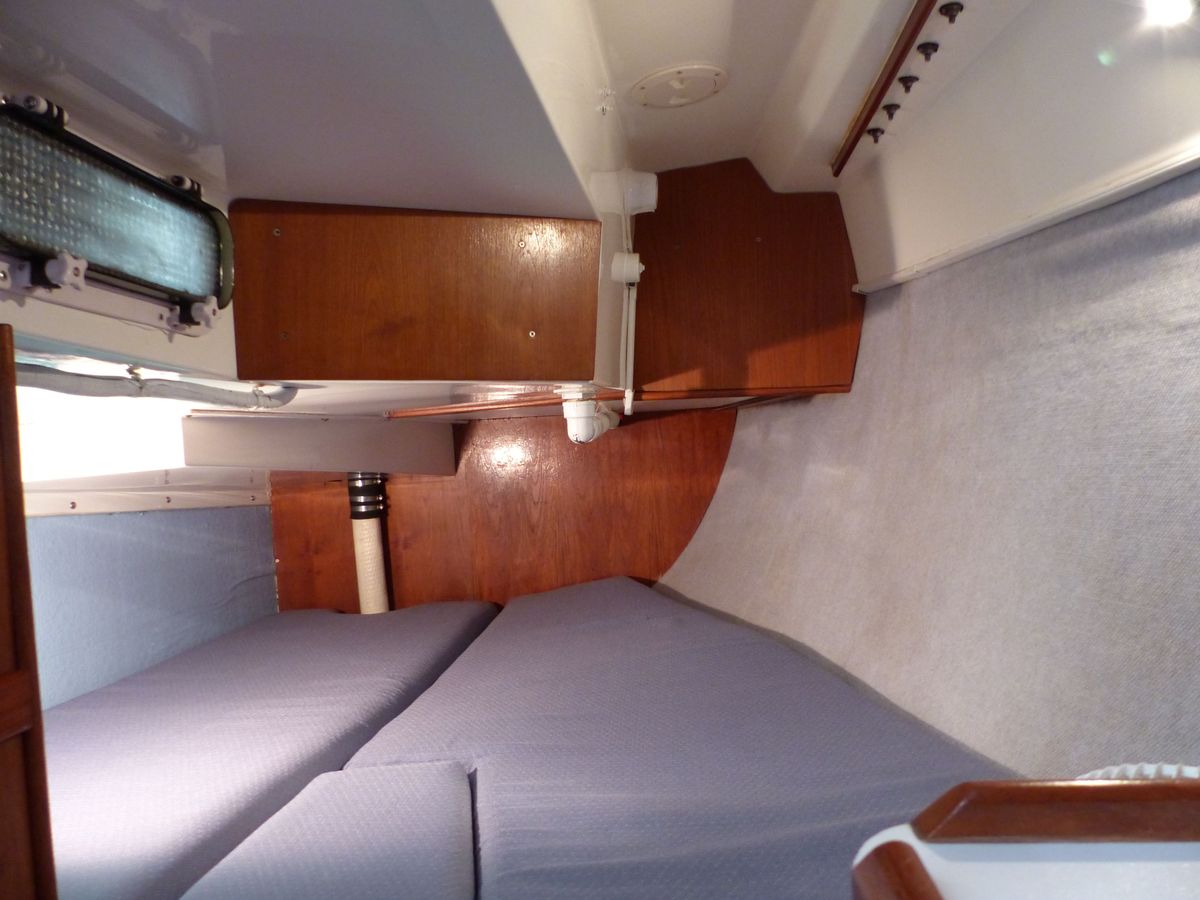 1987 Hunter 34