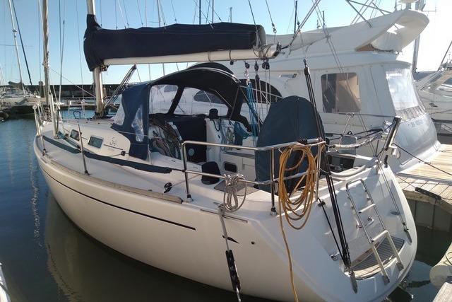2004 Dufour 34 GTE – 40 Anniversary for sale in Lisbon, Portugal
