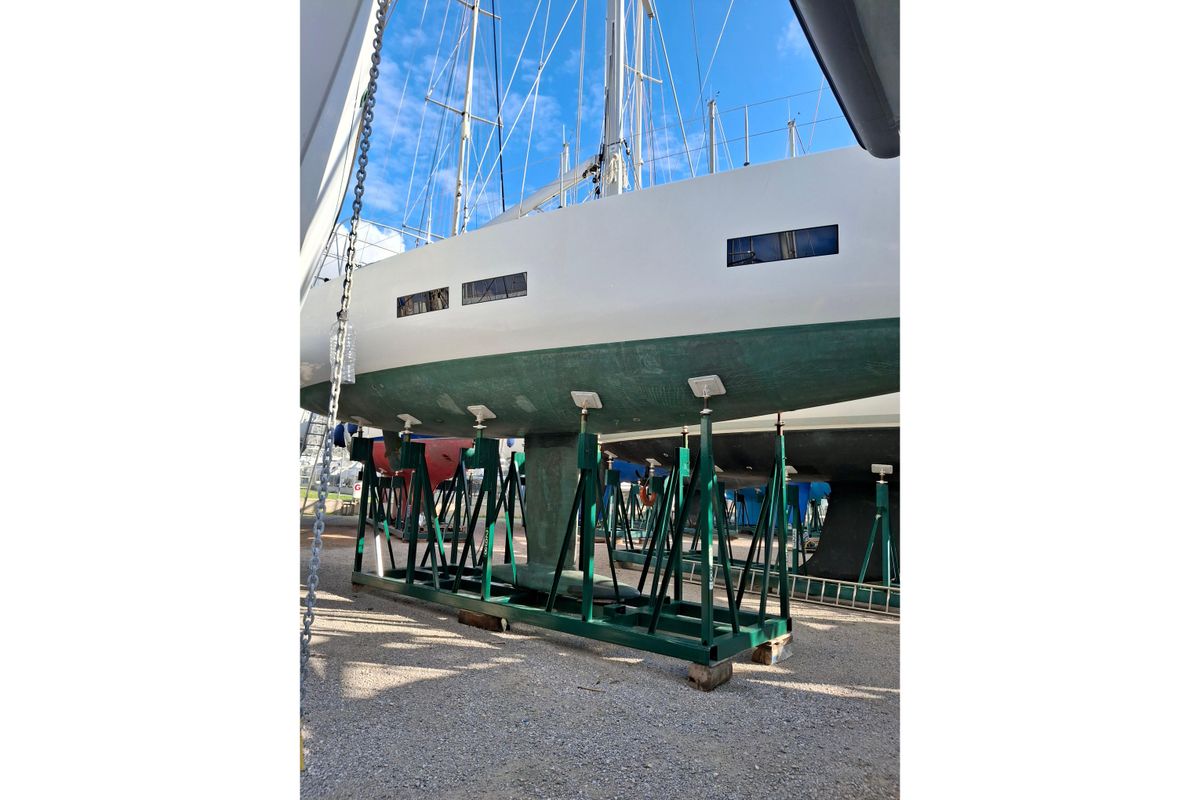 2022 Solaris 44