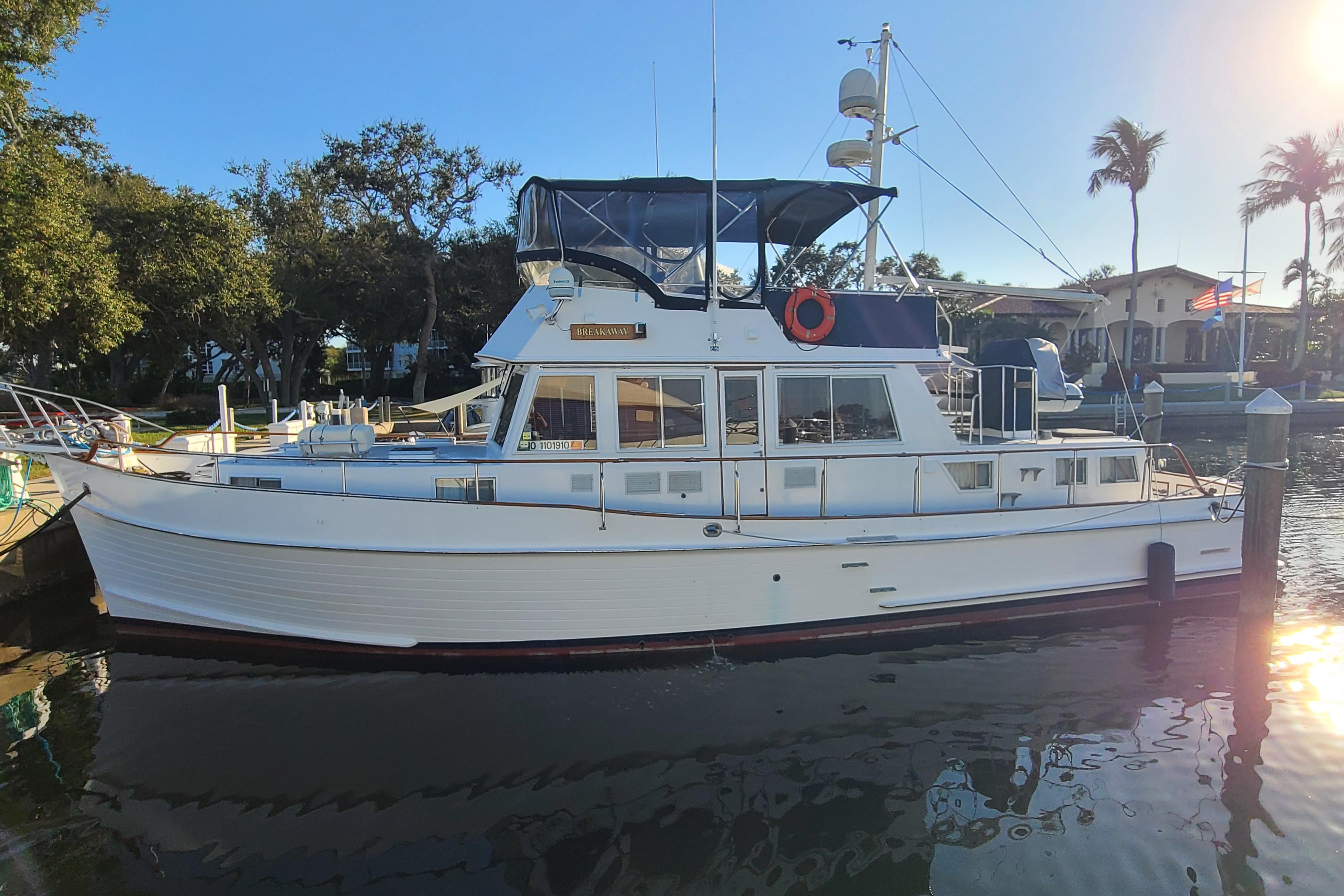 2000 Grand Banks 46 Classic for sale in Longboat Key, Florida