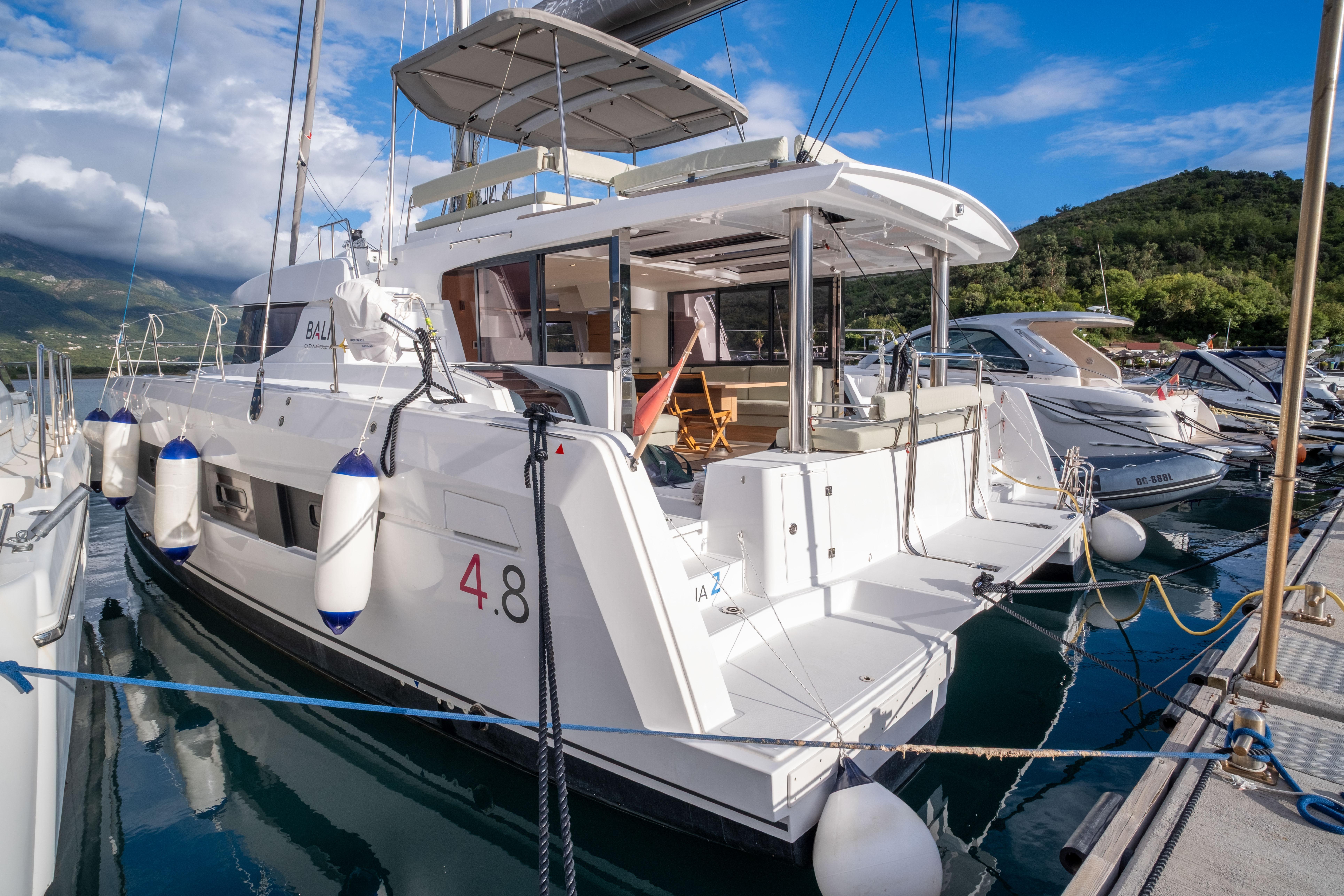 2025 Bali 4.8 en venta en Kotor, Montenegro