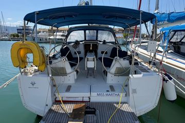 2019 Jeanneau 349 Boats