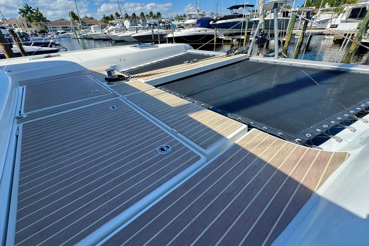 2020 Lagoon 42